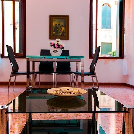 Appartamento Dei Frari Venetië Buitenkant foto