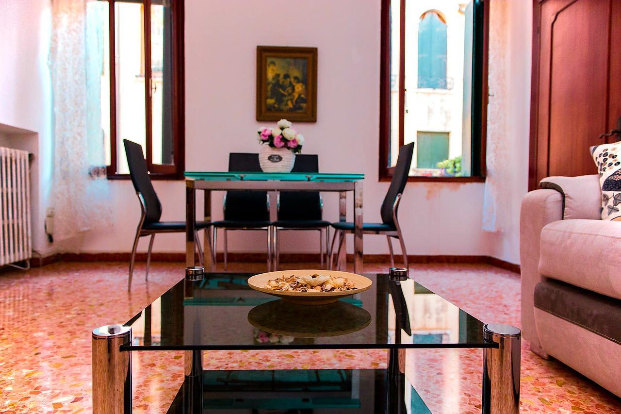 Appartamento Dei Frari Venetië Buitenkant foto